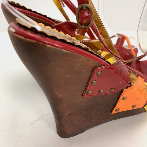 NAUGHTY MONKEY Wedge Patent Leather Heels Shoes 9 - Picture 5 of 16